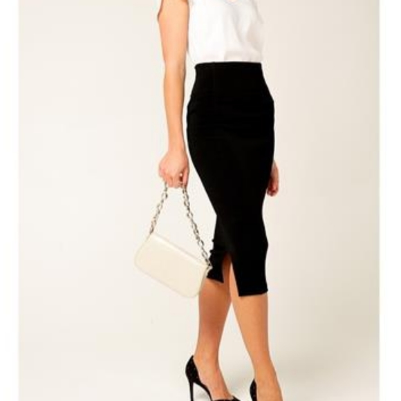 Black Pencil Skirt Below Knee Size Medium - Picture 2 of 5